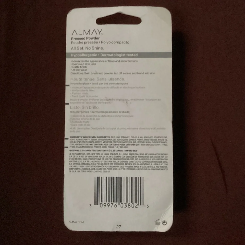 Almay Pressed Powder 200 Light Medium Net Wt. 0.20 oz/5.7 g New/Sealed